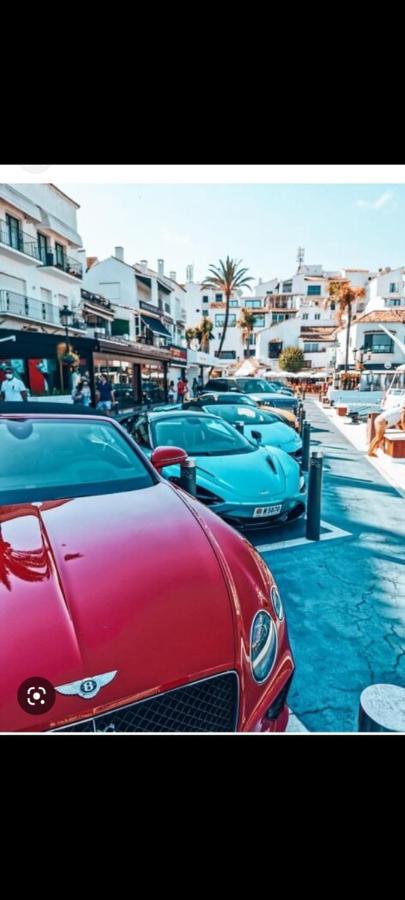 Ferienwohnung Heart Of Puerto Banus Newly Renavated Free Parking , Wifi ,Pool,Gym,Padel Court Marbella Exterior foto